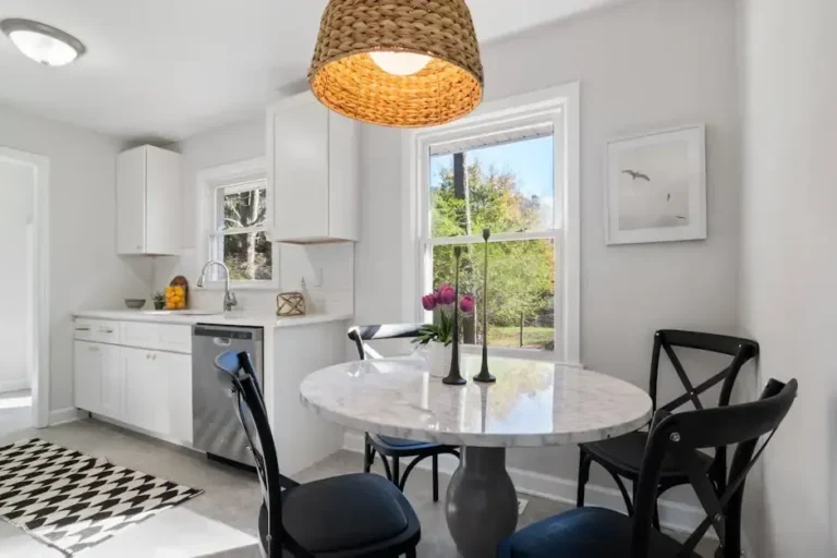 20 Creative Ideas for Small Custom Kitchens in Brooklyn